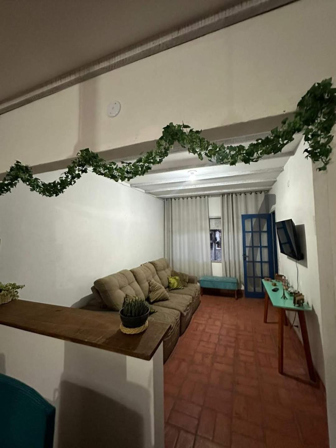 Habitación en casa particular Com Ar A 500m Da Espaco Aconchego Do Gugu *