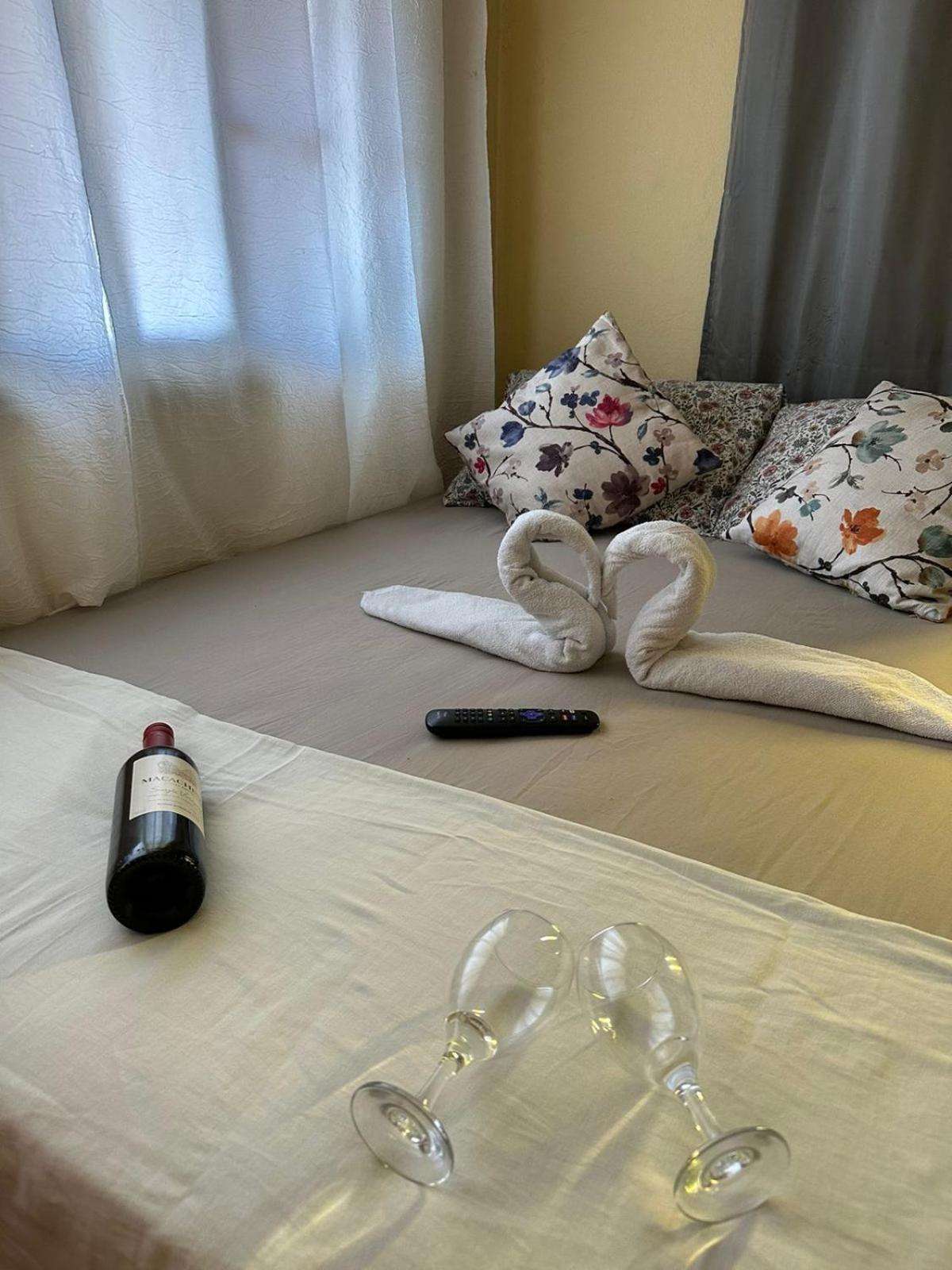 Homestay Com Ar A 500m Da Espaco Aconchego Do Gugu